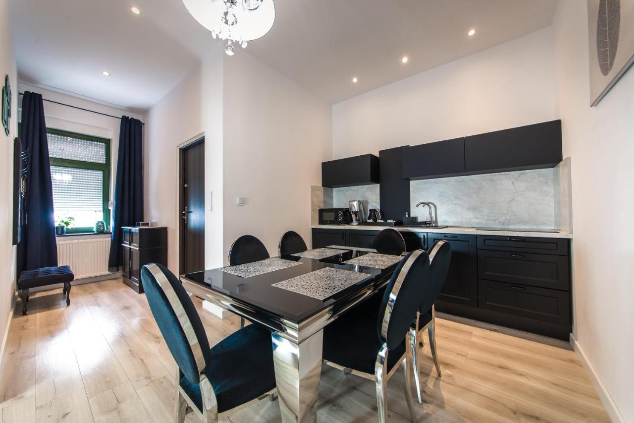 Moonlight Apartament Zielona Gora  Exterior photo